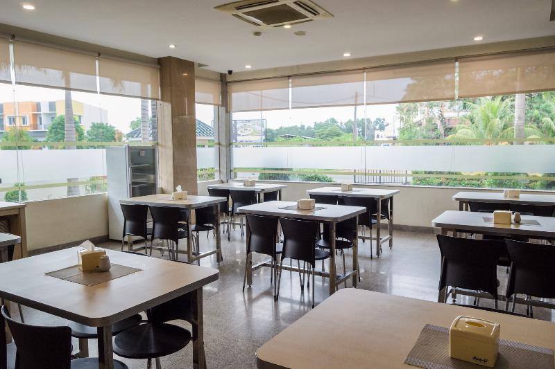 Aviari Hotel Batam Extérieur photo