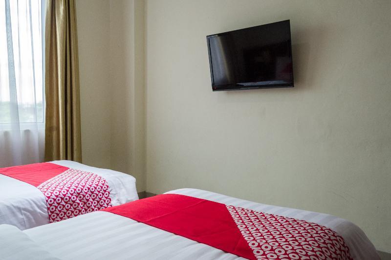 Aviari Hotel Batam Extérieur photo