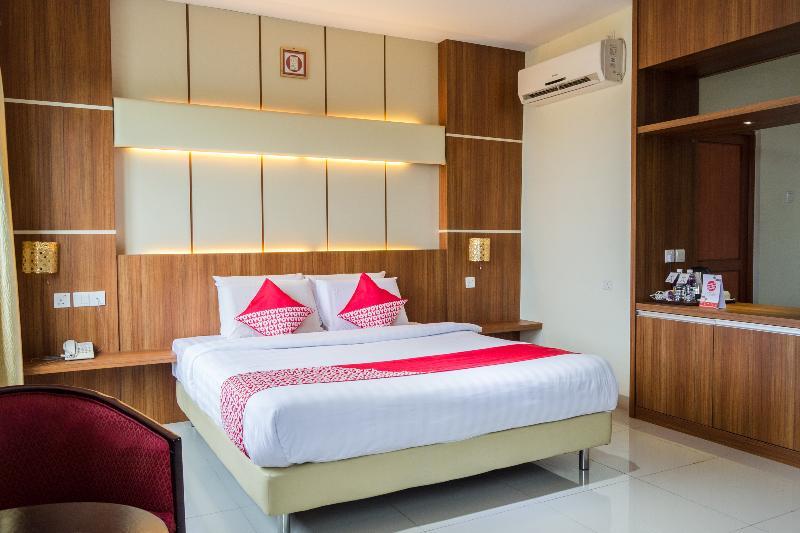 Aviari Hotel Batam Extérieur photo