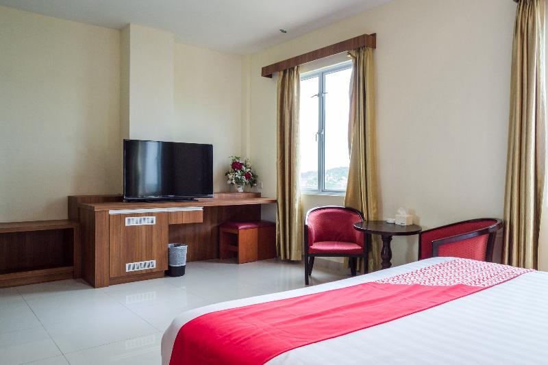 Aviari Hotel Batam Extérieur photo